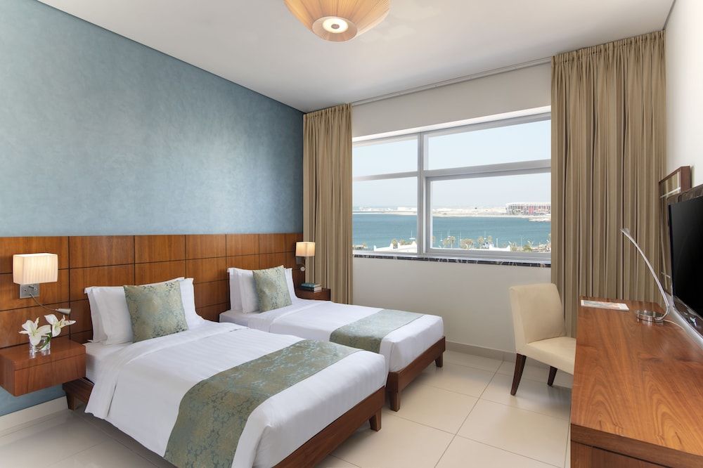 Fraser Suites Doha Deluxe Room 2