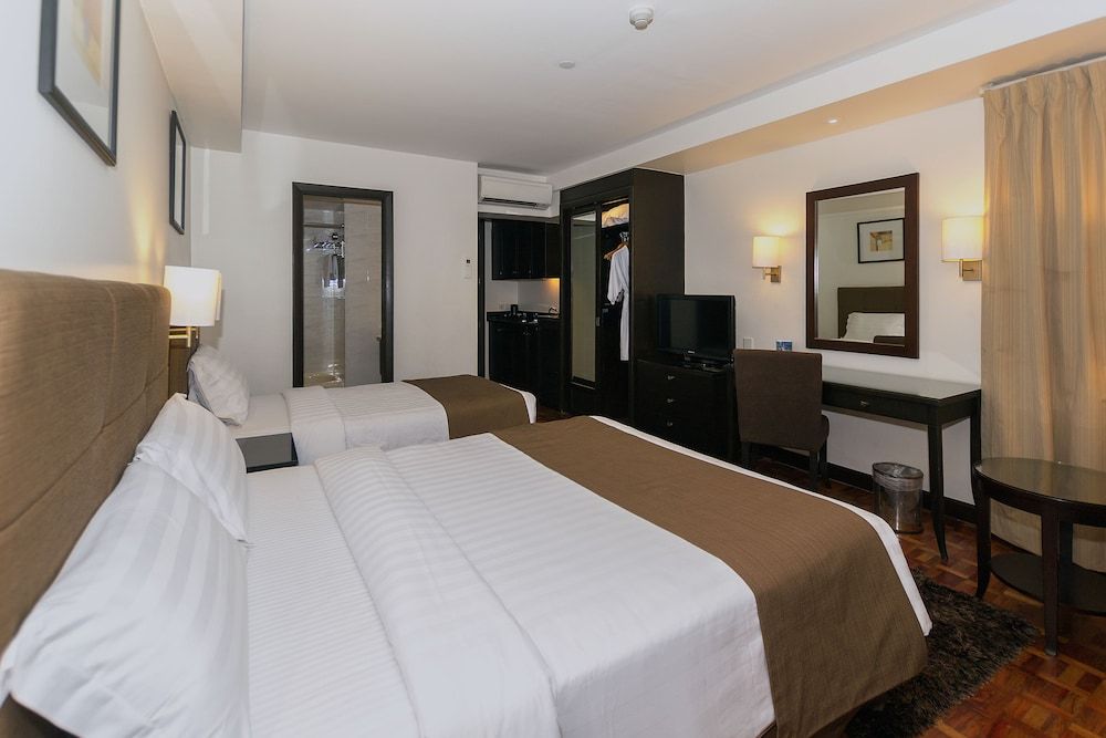 undefined City Garden Hotel Makati 6