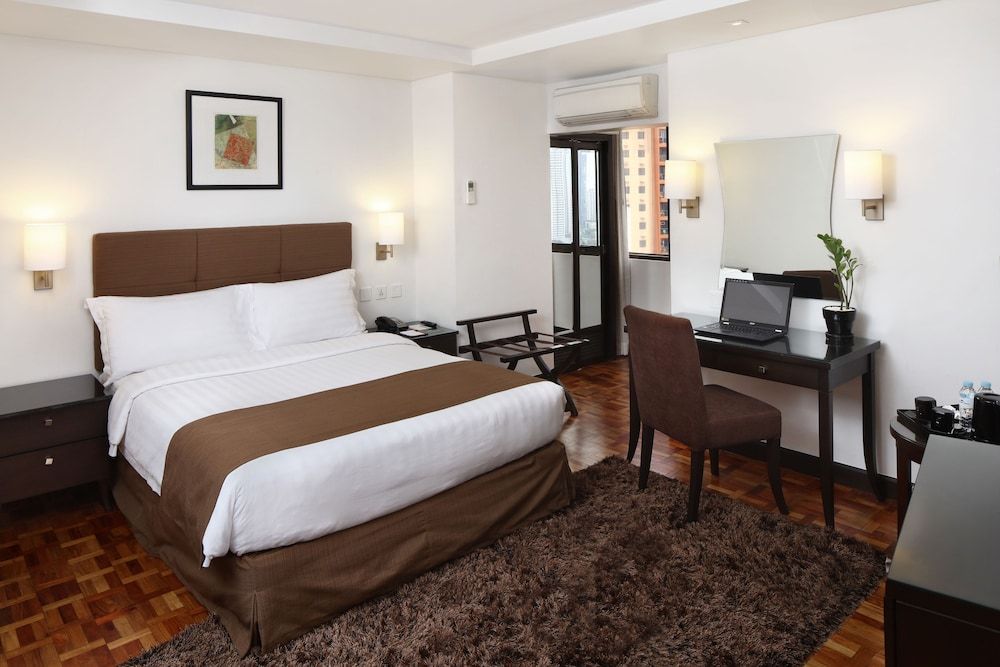 undefined City Garden Hotel Makati 3