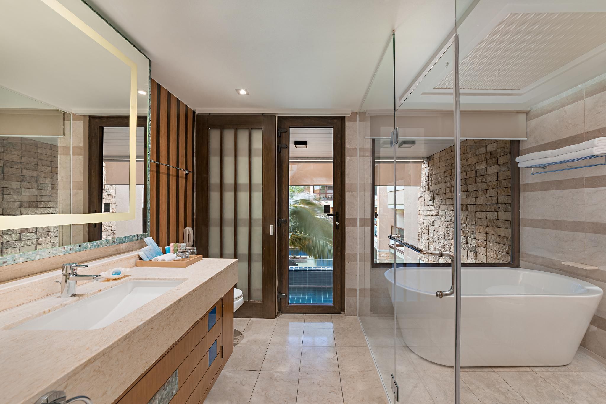 undefined Henann Lagoon Resort 9