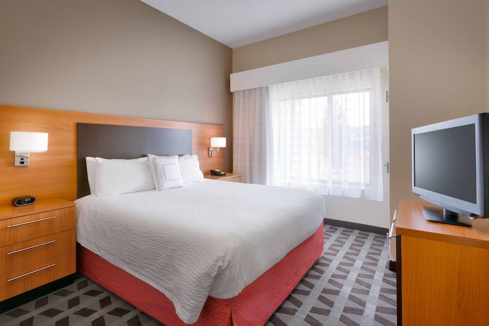 Suite, 1 Bedroom, Non Smoking (Hearing Accessible)