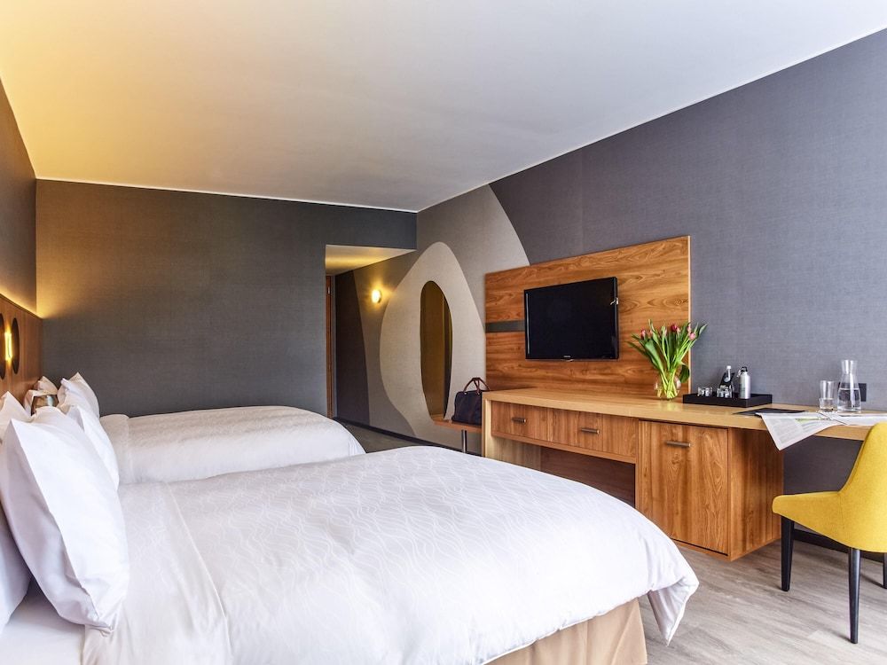 undefined Pullman Lima San Isidro 6