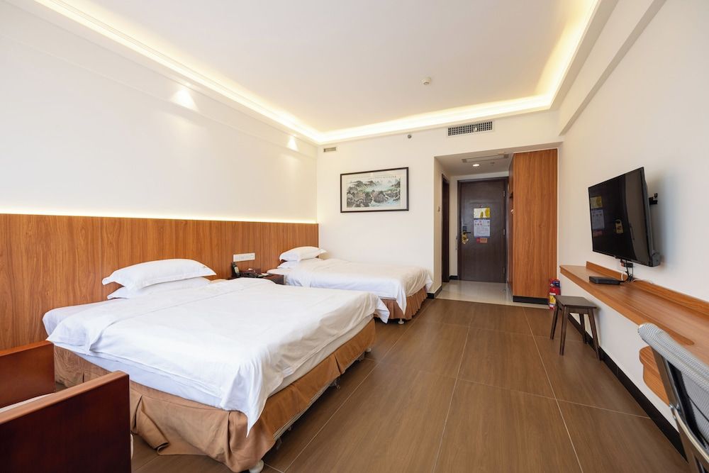 undefined Pazhou Hotel