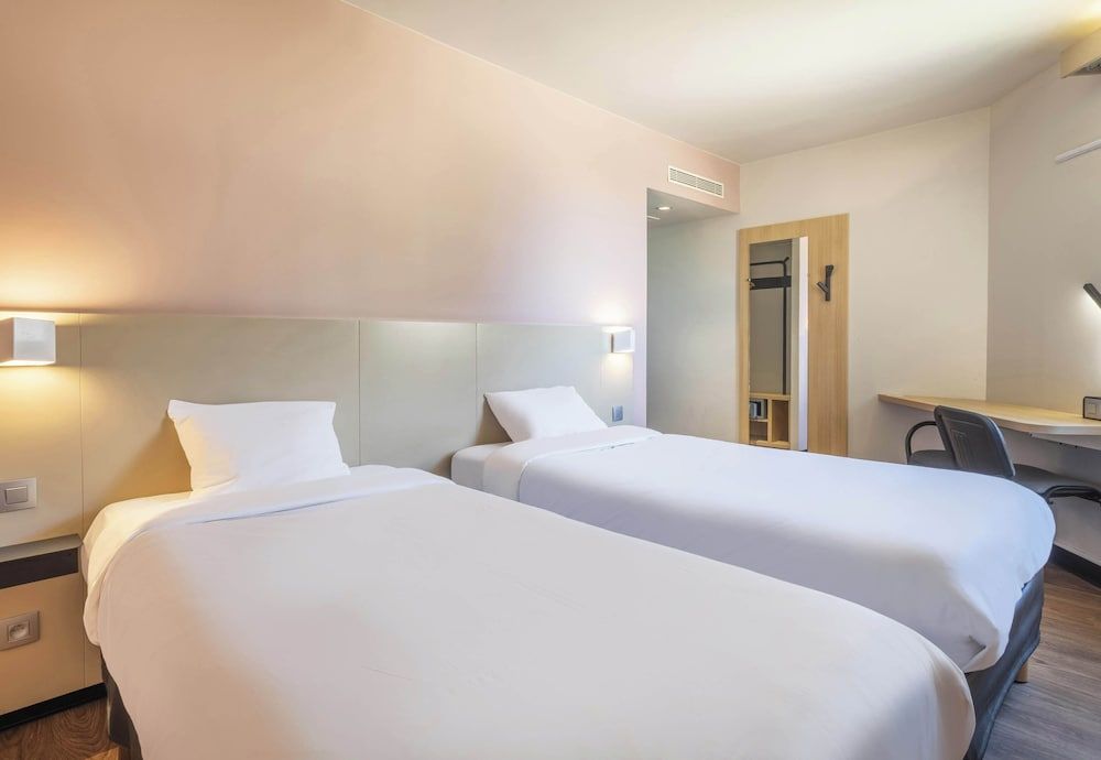 B&B HOTEL Marseille La Timone Twin Room, Non Smoking 6