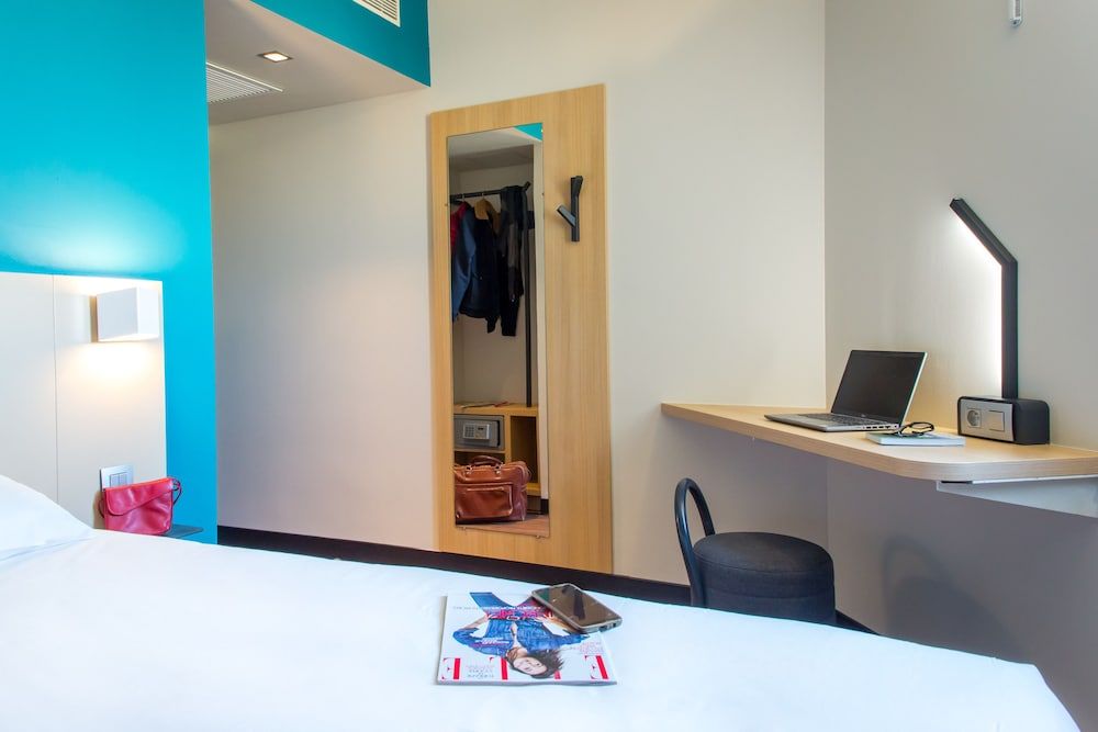 B&B HOTEL Marseille La Timone Twin Room, Non Smoking 10