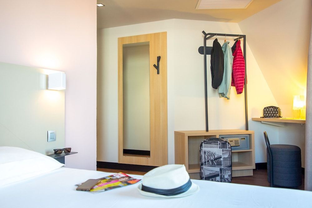 B&B HOTEL Marseille La Timone Twin Room, Non Smoking 11