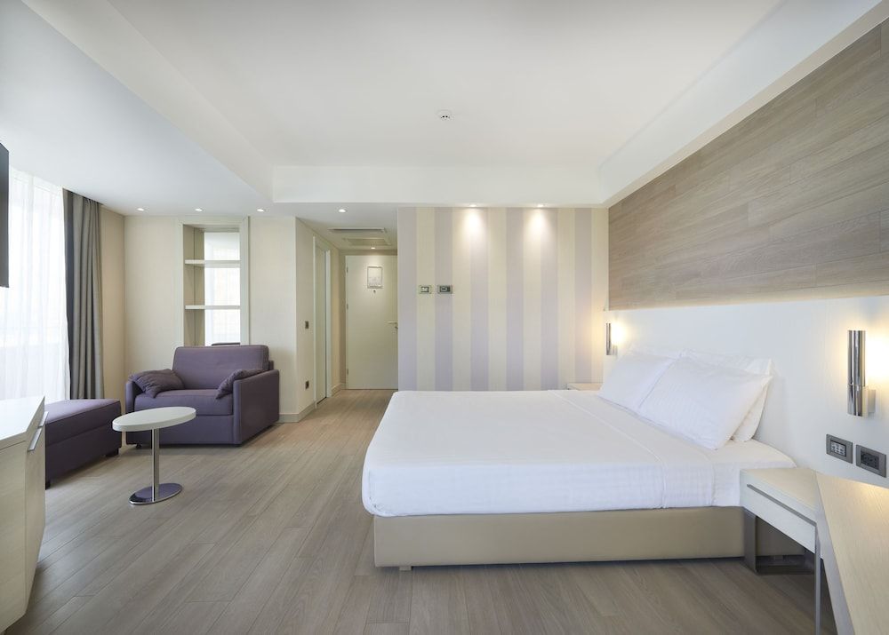 Junior Suite, Balcony, Sea View (Jacuzzi)