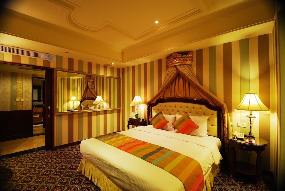 undefined Rido Hotel