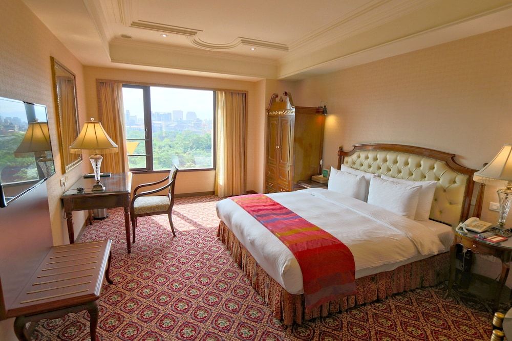 undefined Rido Hotel 3