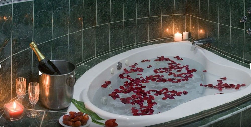 Villas Coco Resort - Adults Only Classic Suite, 1 King Bed 9