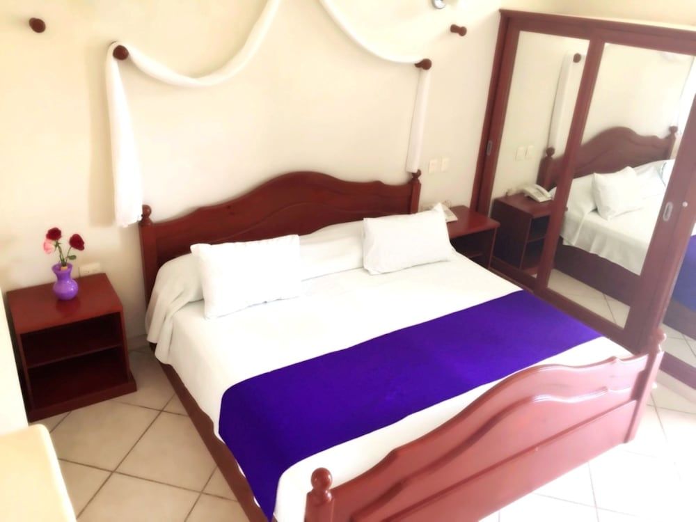 Villas Coco Resort - Adults Only Classic Suite, 1 King Bed 3