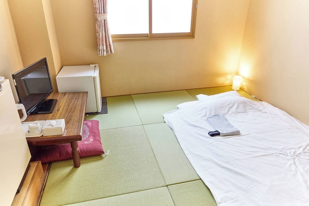 Japanese Style Room (For 1 Guest), Smoking