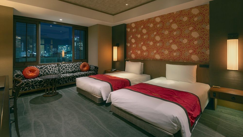 undefined Oriental Hotel 10