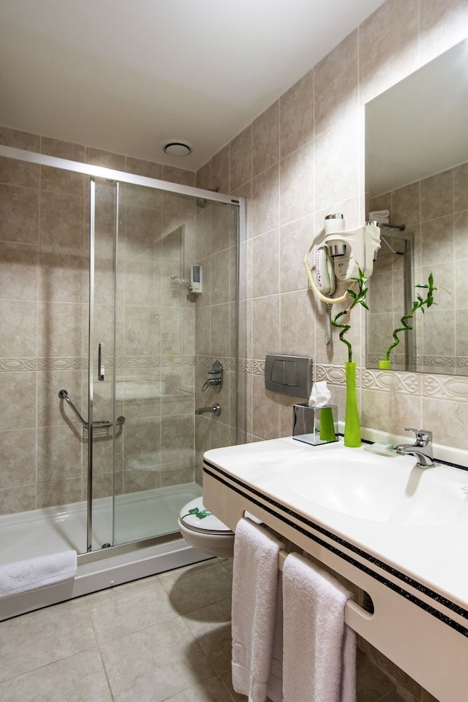 undefined Oran Hotel 6