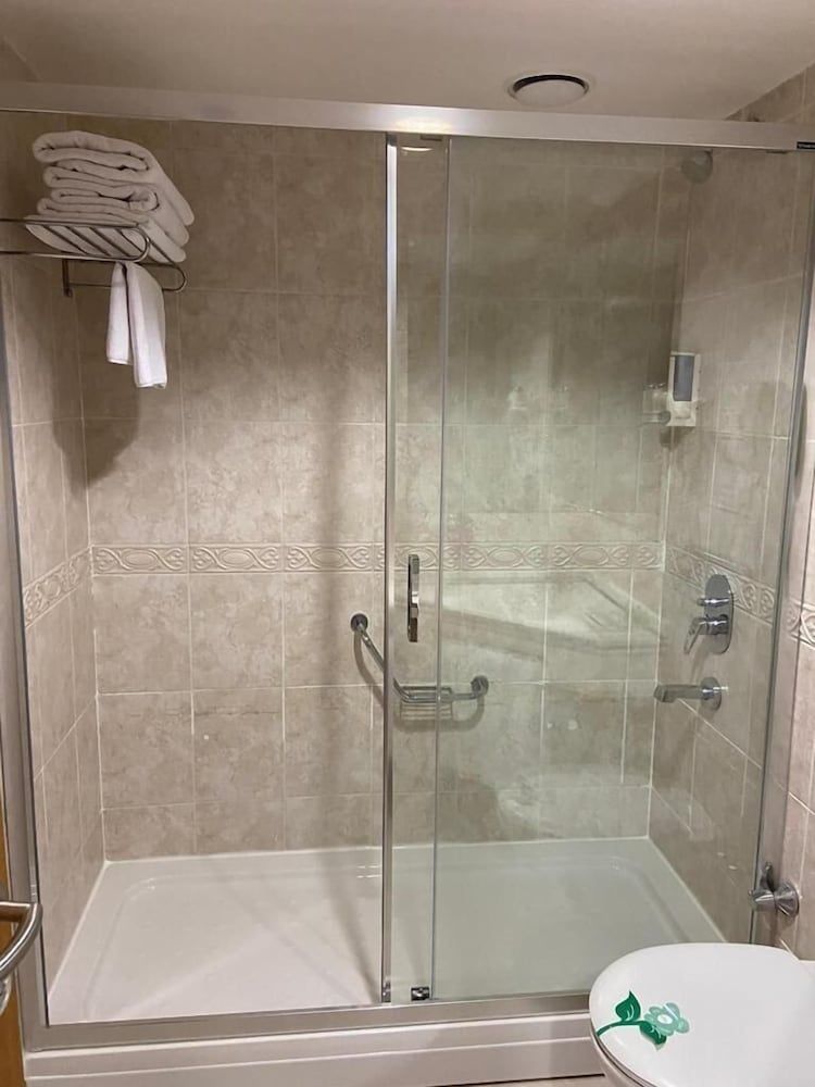 undefined Oran Hotel 7