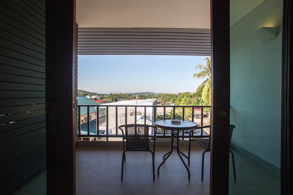 Siam Triangle Hotel Superior Twin Room 2