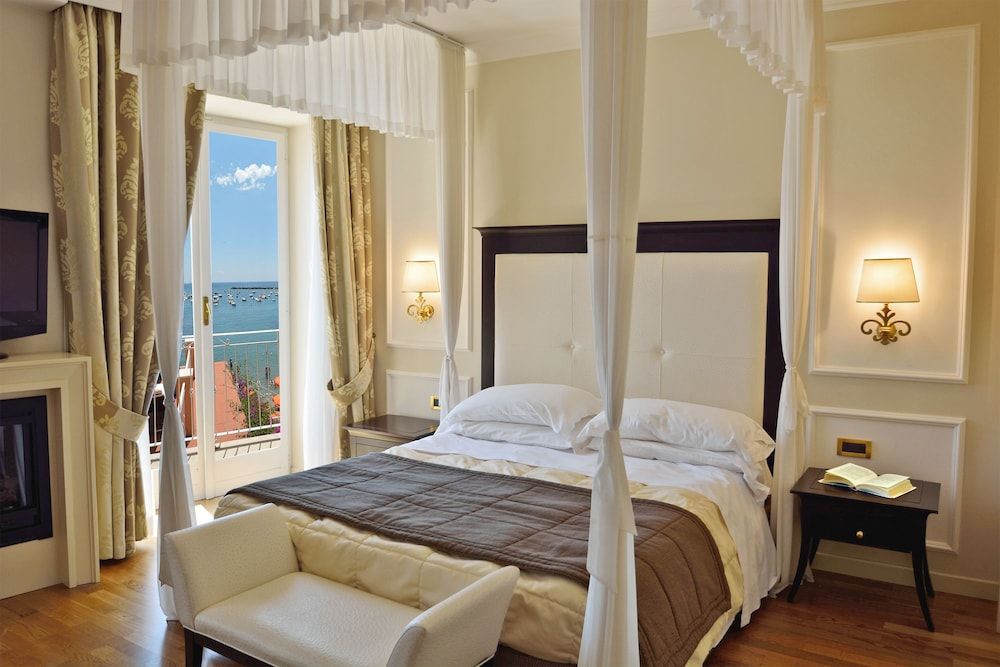 Hotel Miramare & Spa Junior Suite, 1 Bedroom, Sea View (beach access included) 2