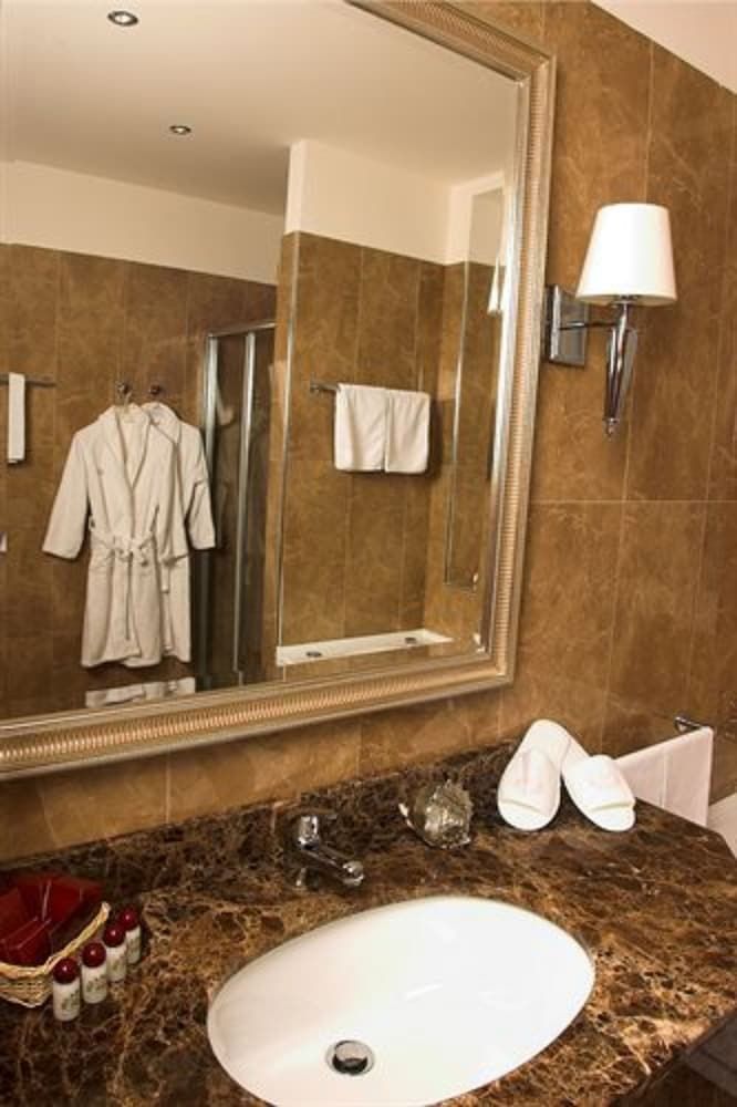 Hotel Miramare & Spa Studio (beach access included) 4