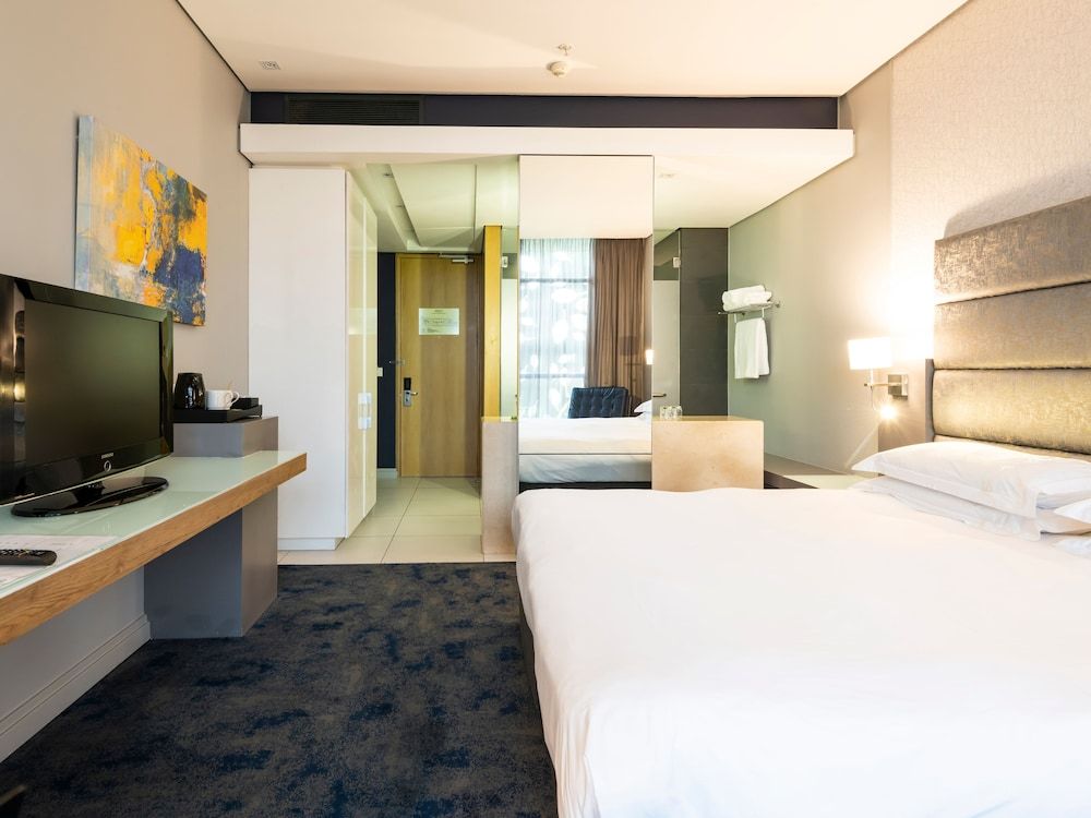 aha Gateway Hotel Standard Double Room 2