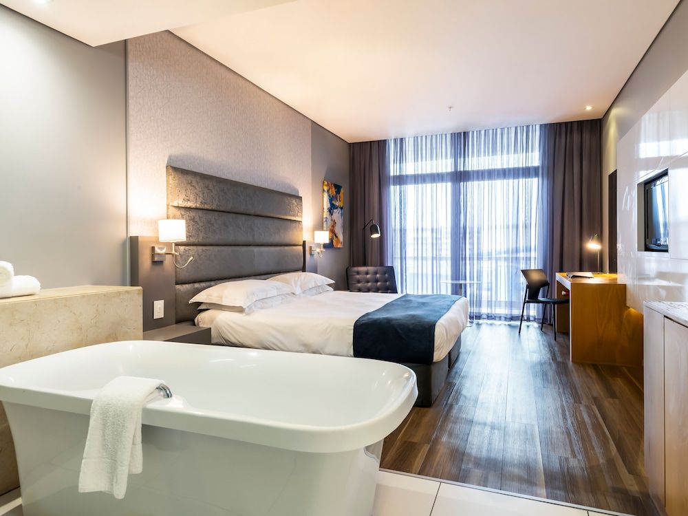 aha Gateway Hotel Superior Room 2