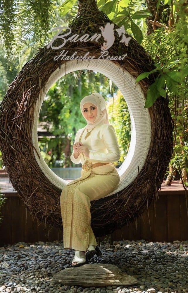 Baan Habeebee Resort Deluxe Room 28