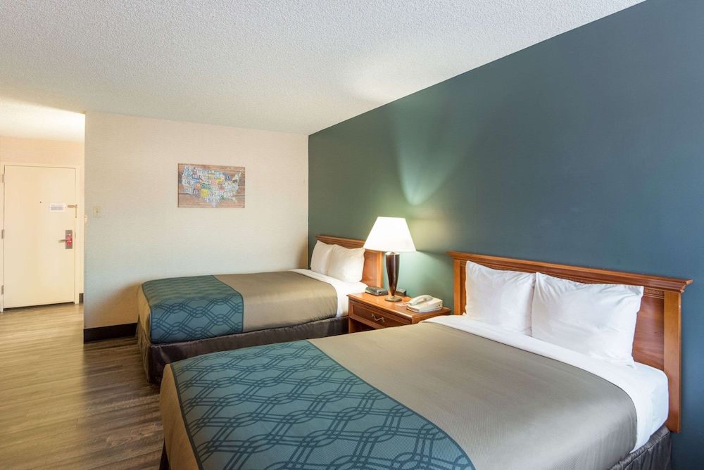 Standard Room, 2 Double Beds, Non Smoking