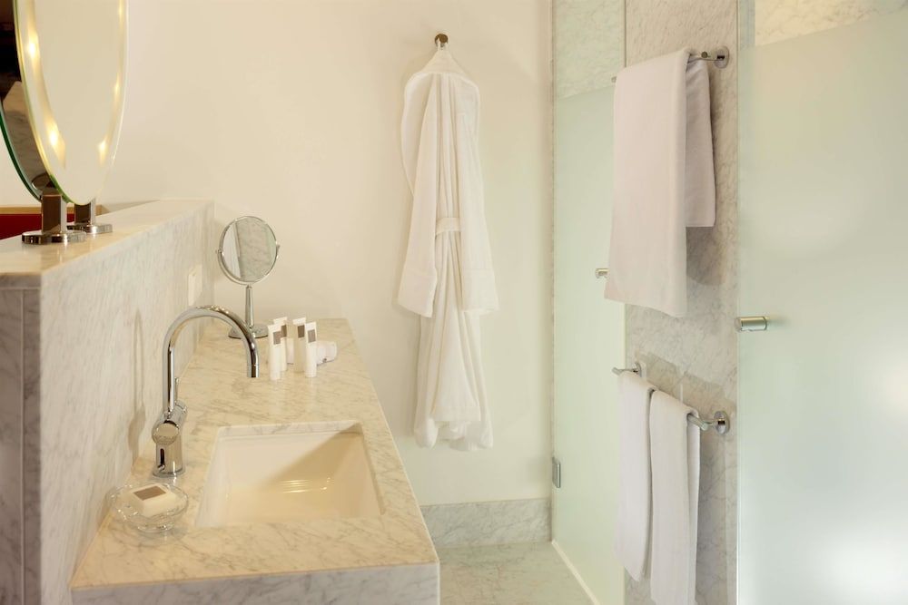 HYPERION Hotel Dresden Am Schloss Comfort Room 5