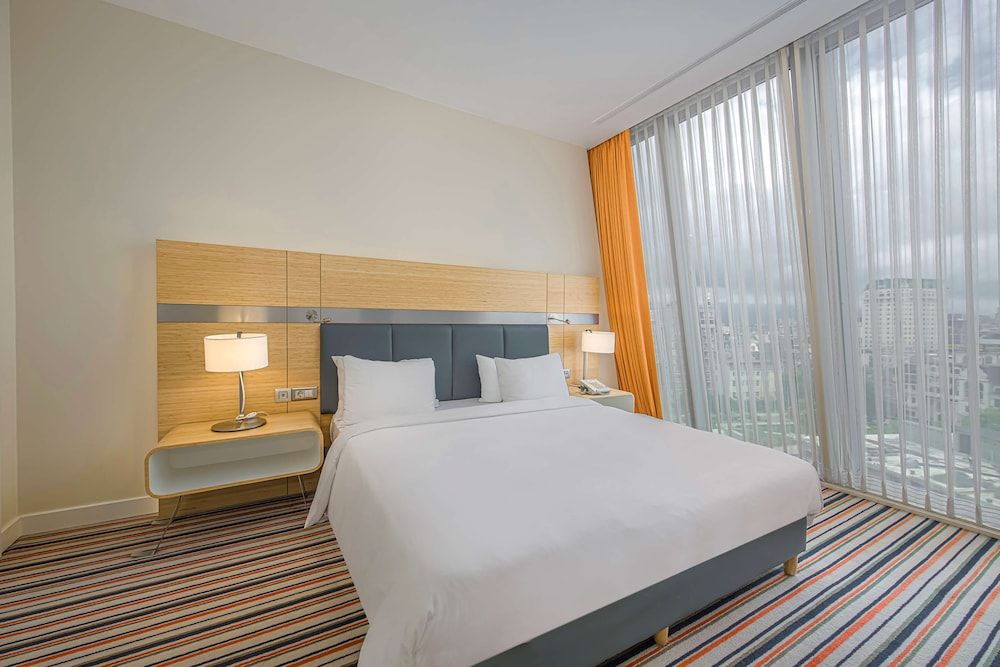 undefined Radisson Blu Hotel Batumi 4