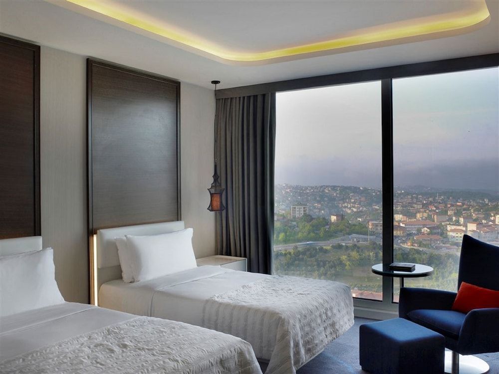 Le Meridien Istanbul Etiler Deluxe Guest room, 2 Twin, City view