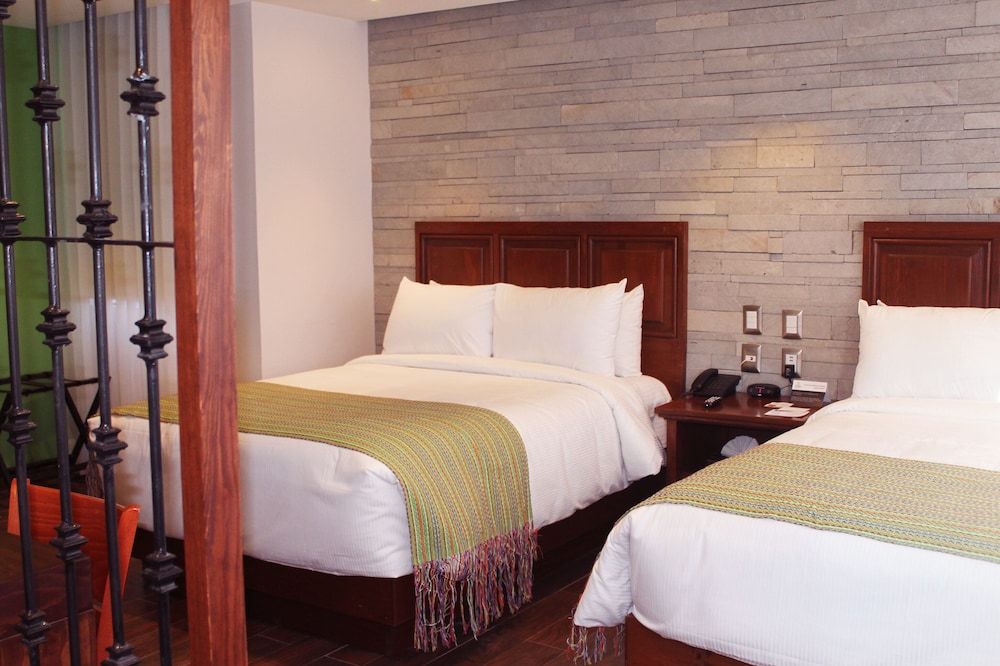 Hotel Alameda Centro Historico Standard Room, 2 Double Beds, City View 2