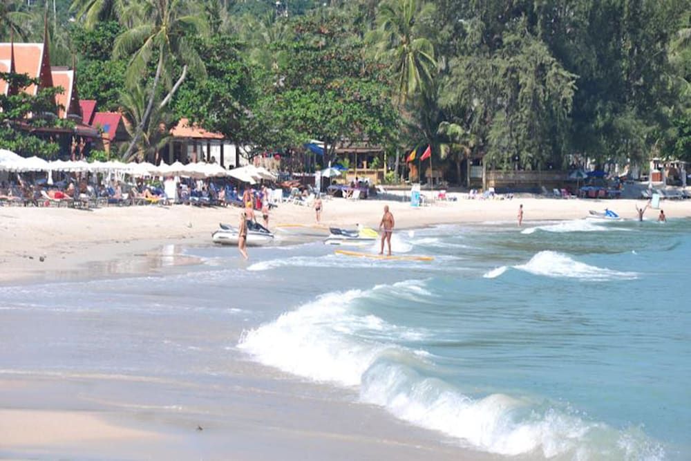 undefined Samui Honey Cottages Beach Resort 8