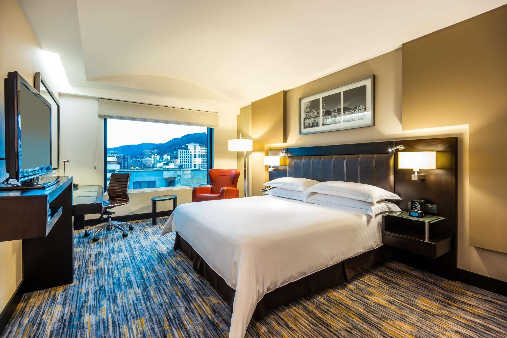 Executive Floor 1 King Bed