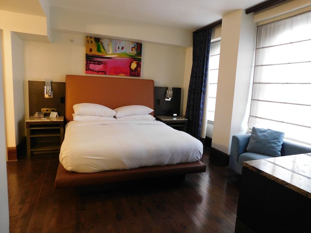 undefined The Tudor Arms Hotel Cleveland - a DoubleTree by Hilton 8