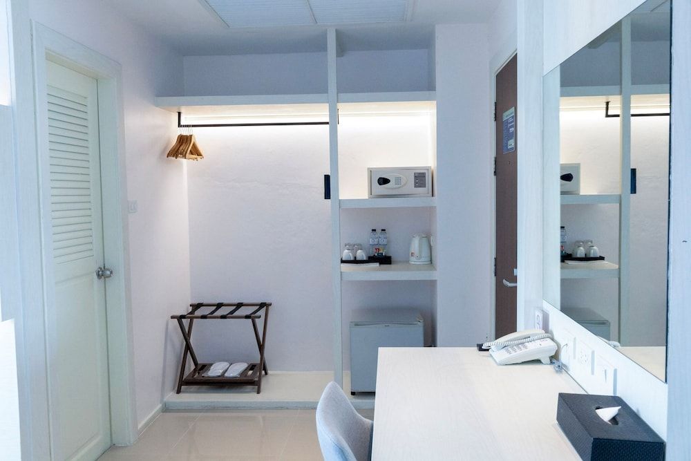 Amata Patong Superior 7