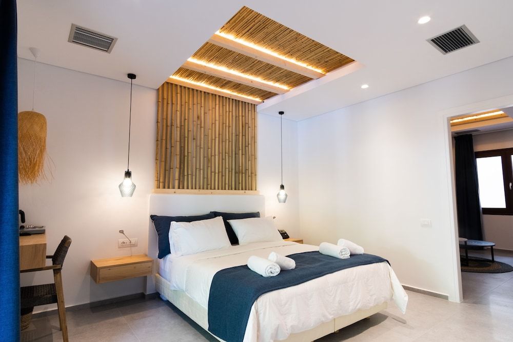 Family Suite, Pool View