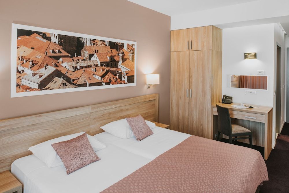 Hotel Adria Standard Double or Twin Room 2