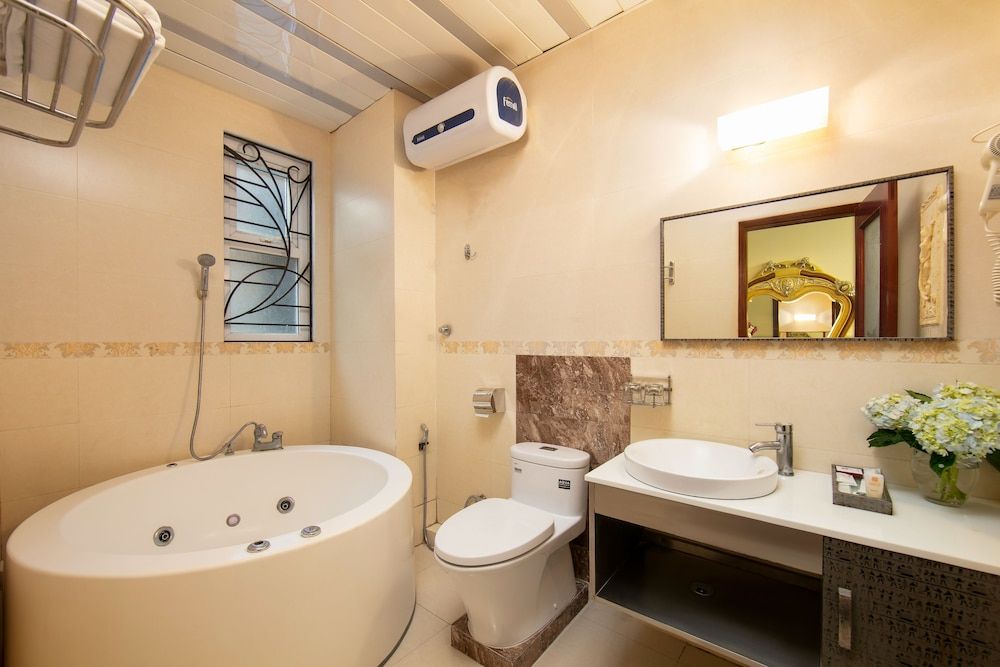 Ritz Boutique Hotel Family Triple Room, 1 Bedroom 4