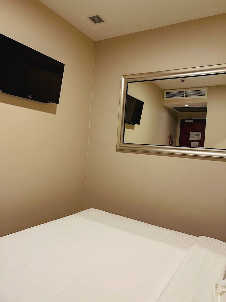 Fragrance Hotel - Ocean View Standard Double or Twin Room, No Windows 18