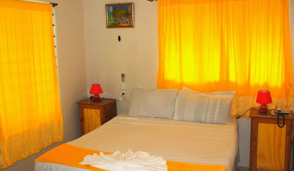 Le Uaina Beach Resort Villa, 2 Bedrooms, Garden Area