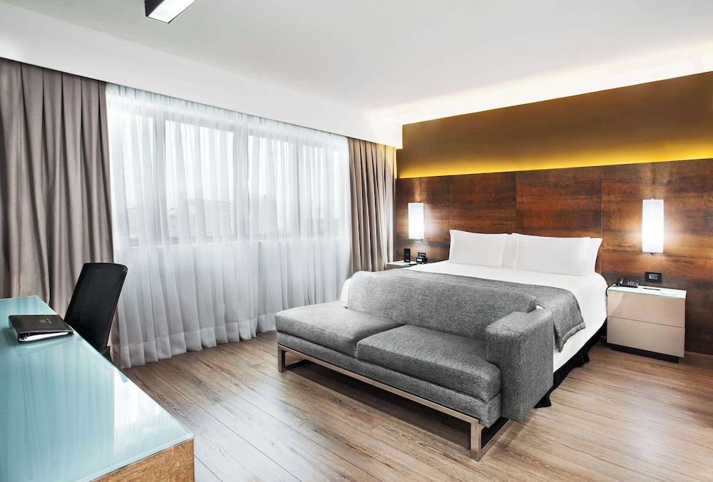 Melia Ibirapuera Deluxe Room (Queen) 2