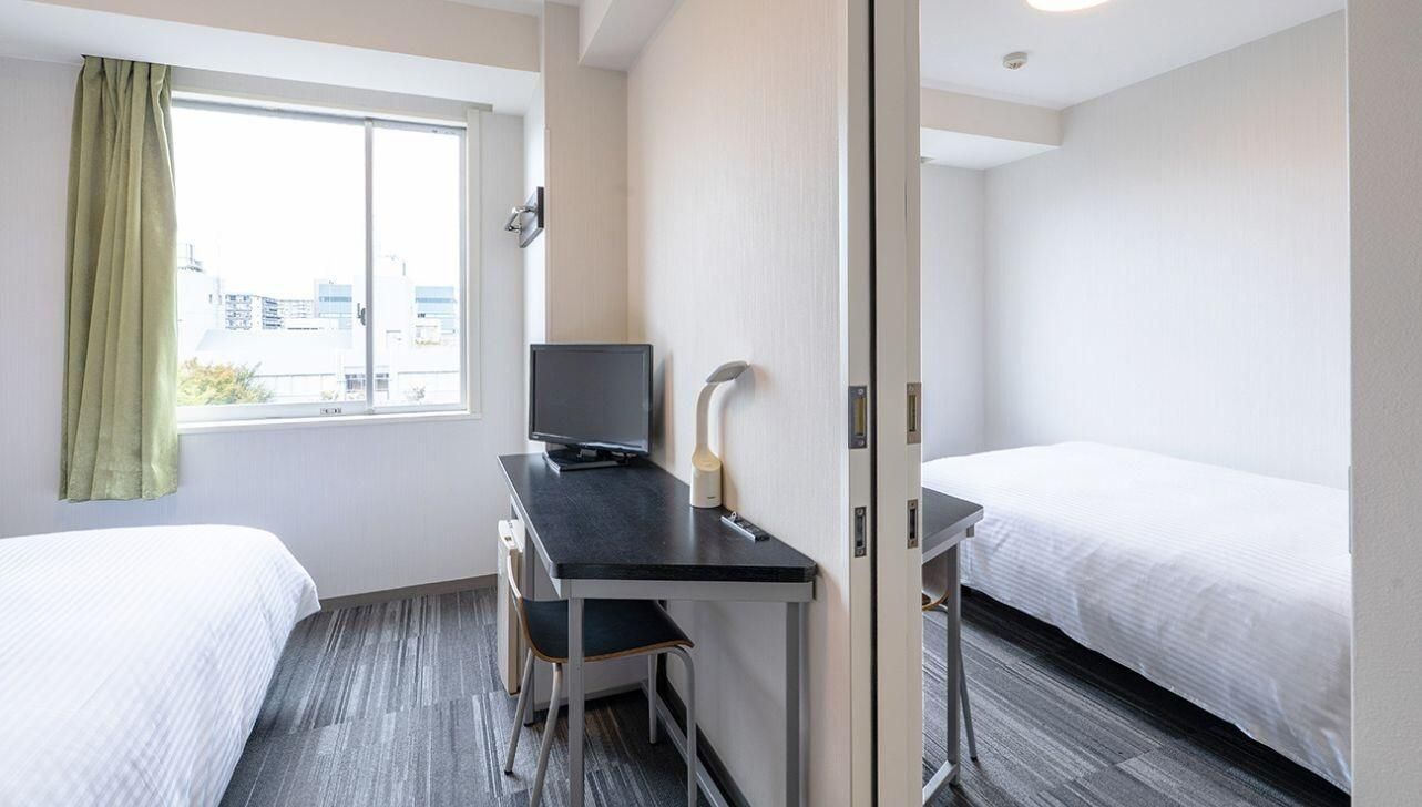 Connecting Room for 2 People - 2 Single Beds