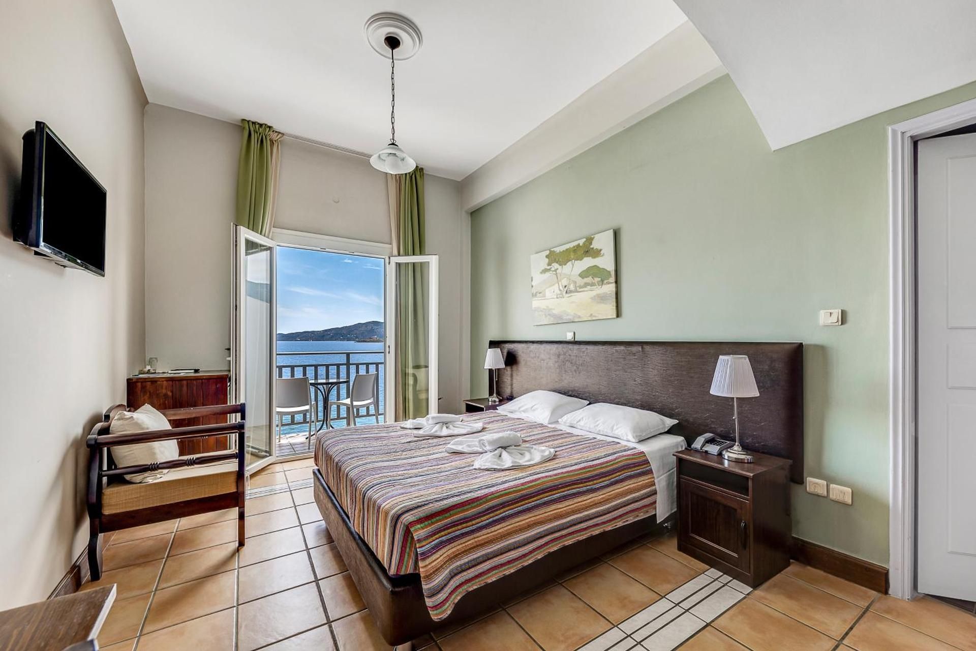 Double or Twin Room with Sea View
