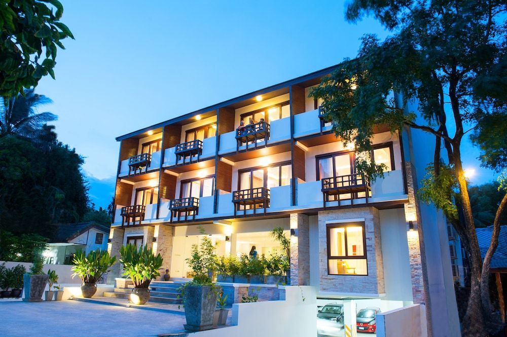 undefined Montien House Chaweng Beach Resort 9