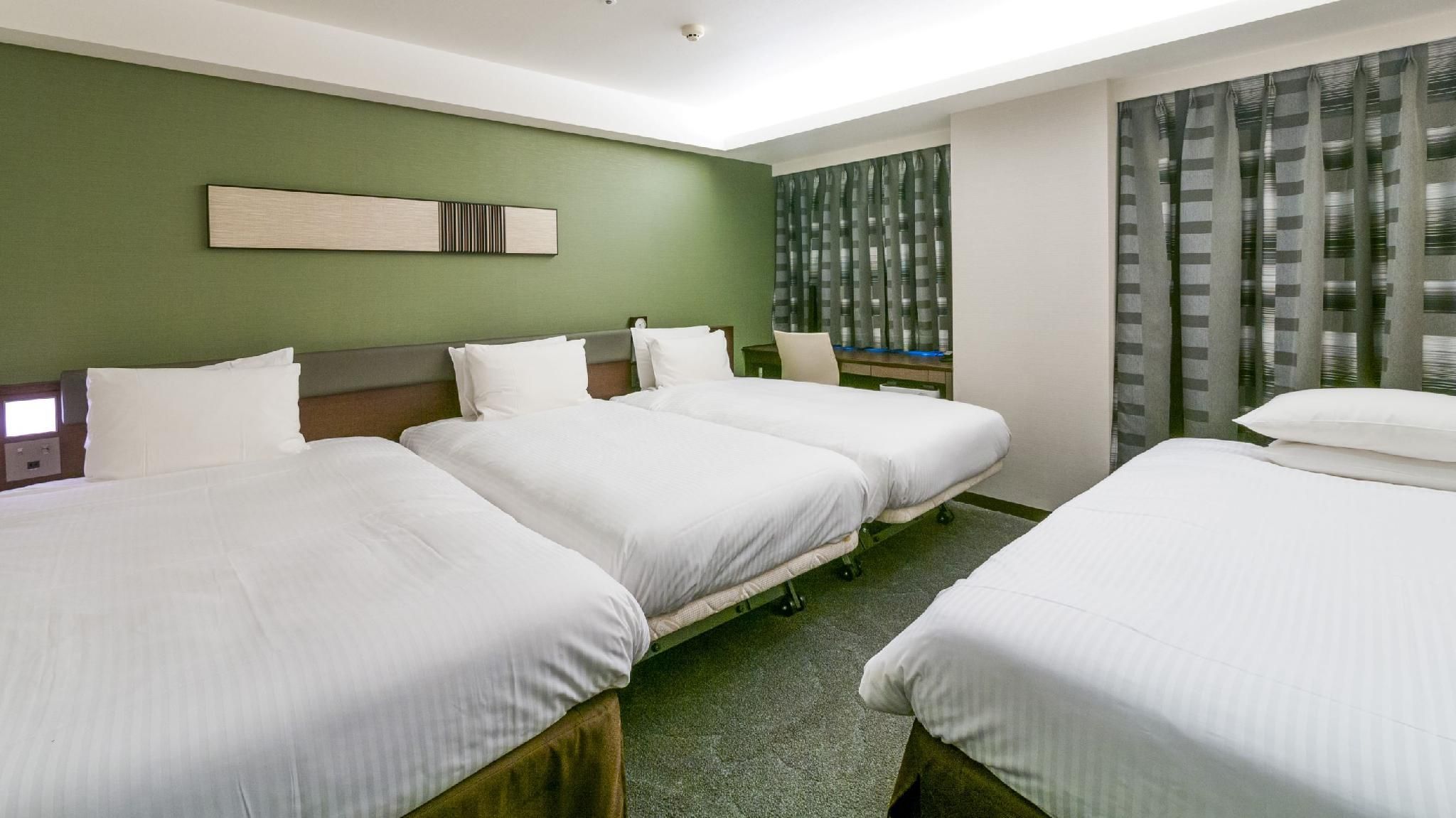 Richmond Twin Room - Non-Smoking