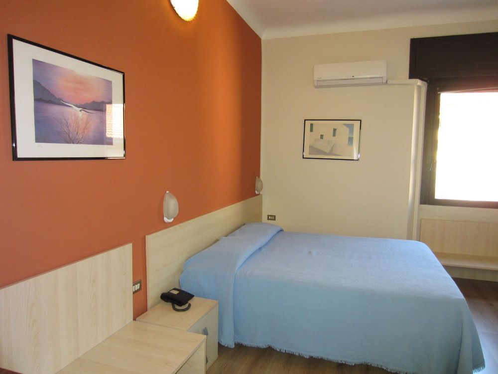 Hotel Europa Standard Double Room 2