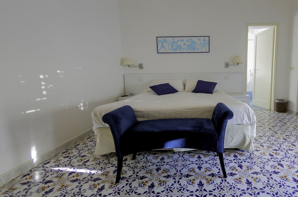 Double Room, 1 Double or 2 Twin Beds, Garden View