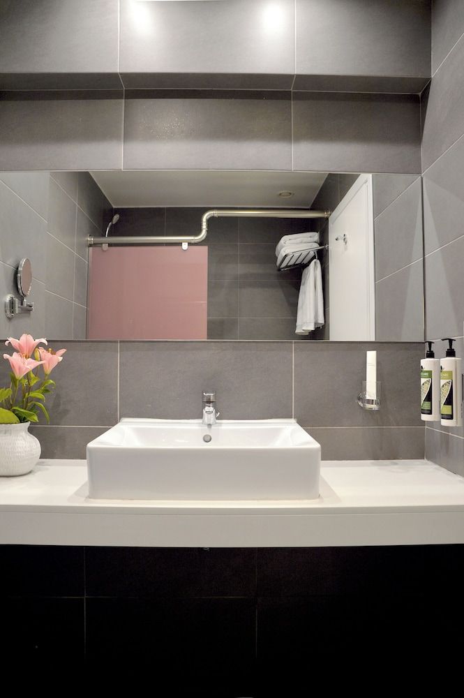 Airotel Galaxy Standard Double Room, City View 5