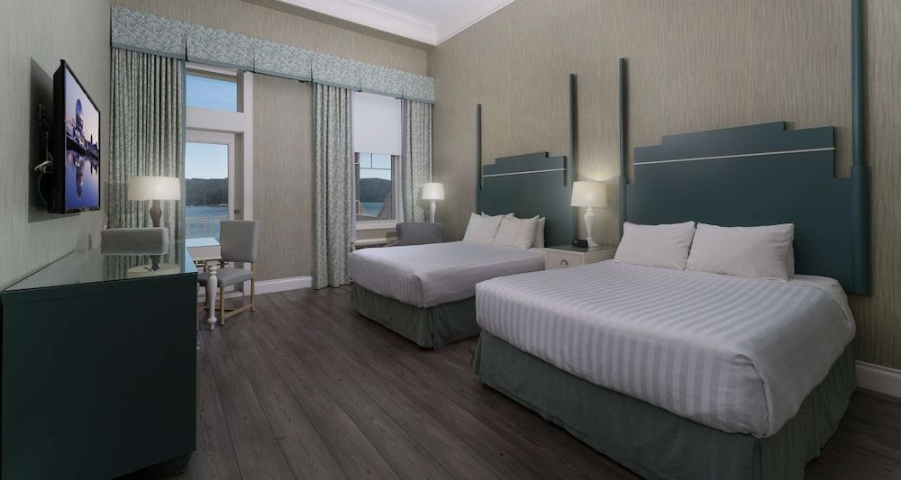 Prestige Oceanfront Resort, WorldHotels Luxury Standard Room, 2 Queen Beds, Non Smoking, Balcony 2