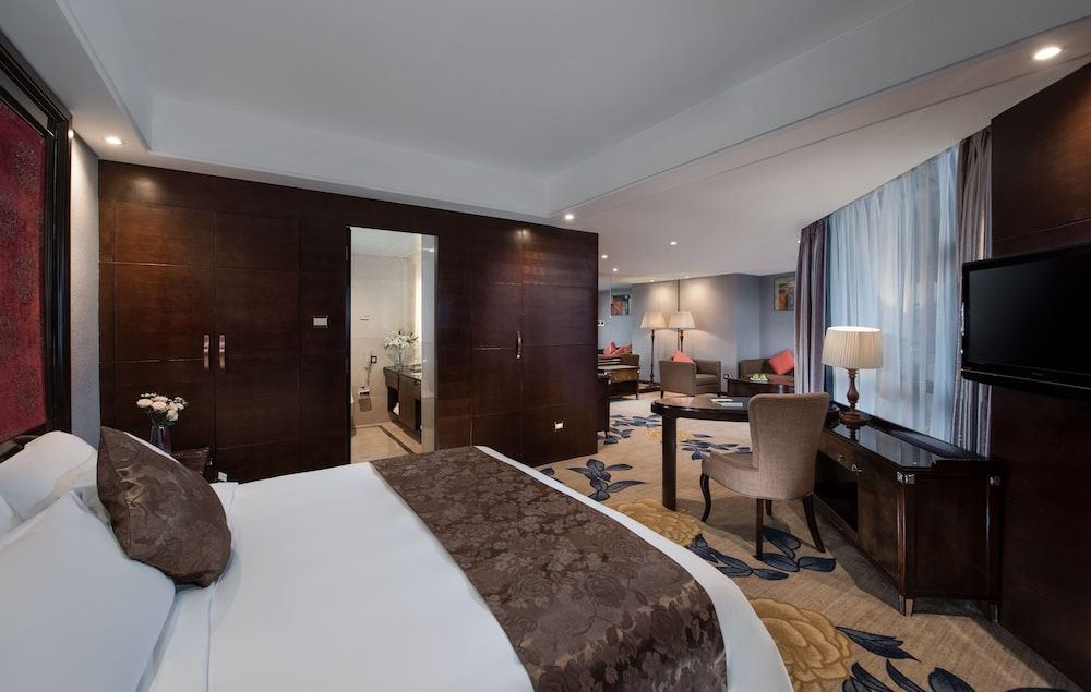 Classic Single Room, 1 Queen Bed