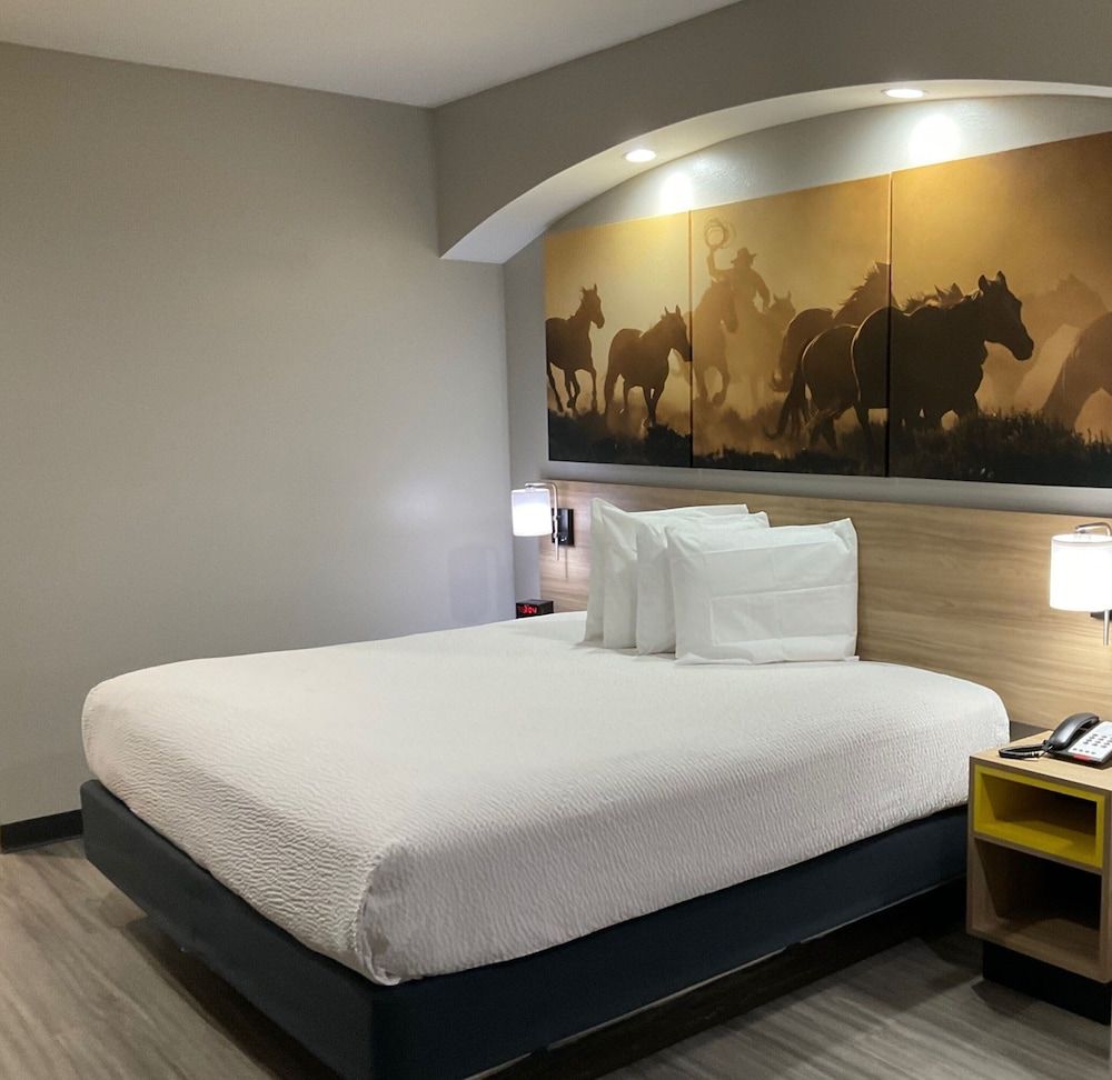 Efficiency, Standard Room, 1 King Bed